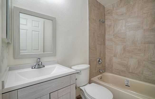 0543 - Lick Ave. 1346