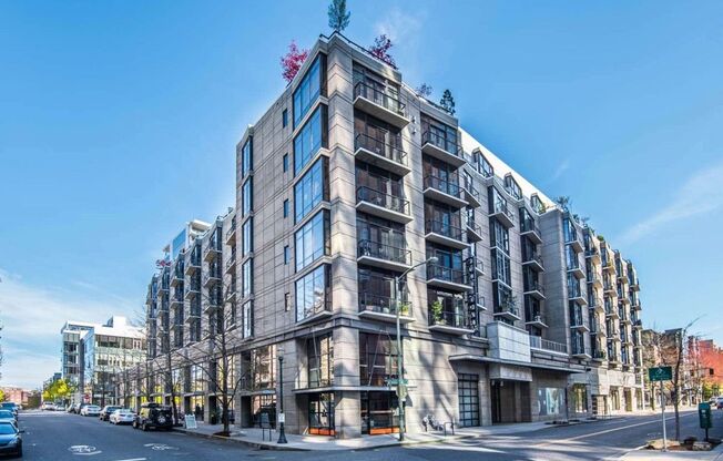 Fabulous Studio Loft at the Sought-After Streetcar Lofts in the Pearl District