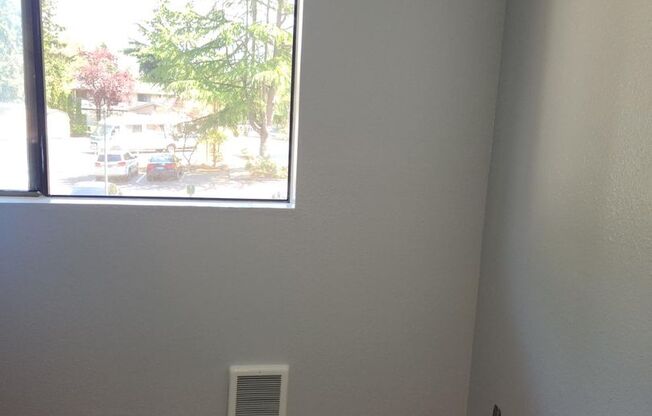 1 bed, 1 bath, 643 sqft, $1,500, Unit 213