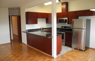 Modern 2-Bedroom Apartment in Interbay | Private Balcony with Breathtaking Views & Contemporary Finishes!