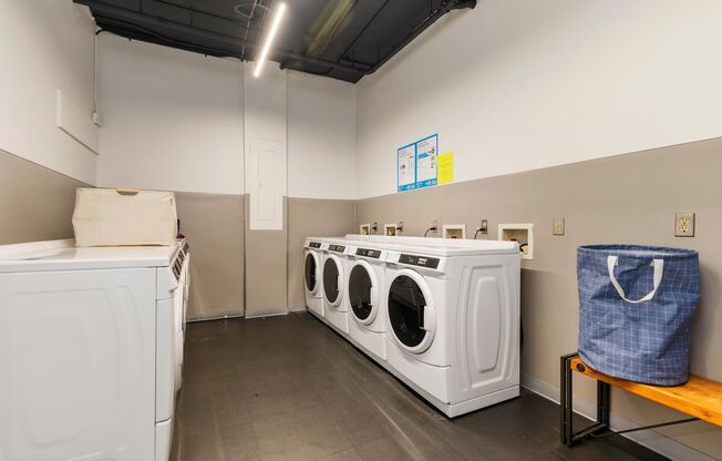 1 bed, 1 bath, 415 sqft, $1,499, Unit 609