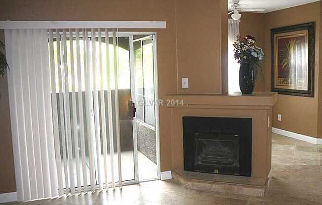 COMING SOON! NO SHOWINGS! ONE BEDROOM ONE BATH UPSTAIRS CONDO!