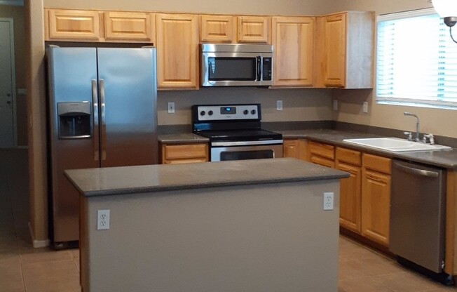 3 beds, 2 baths, $2,000