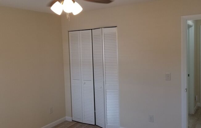 2 beds, 1 bath, 767 sqft, $1,650, Unit Unit D