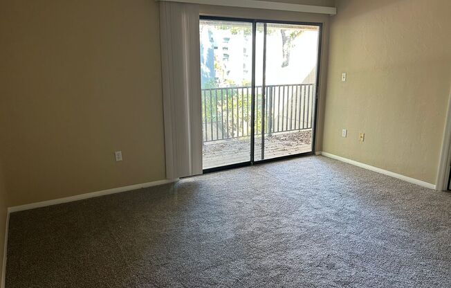 3 beds, 2.5 baths, $1,600, Unit # 310