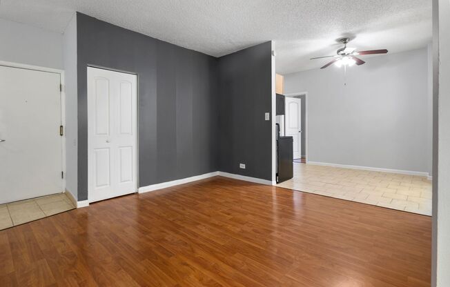 2 beds, 2 baths, 738 sqft, $2,500, Unit 304