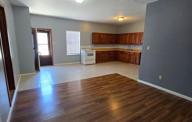 Spacious Two Bedroom Triplex in Mooresville, Indiana