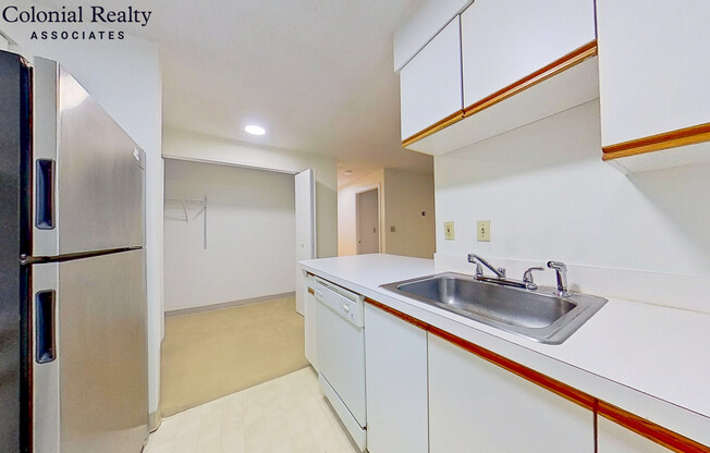 25 Webster Ave