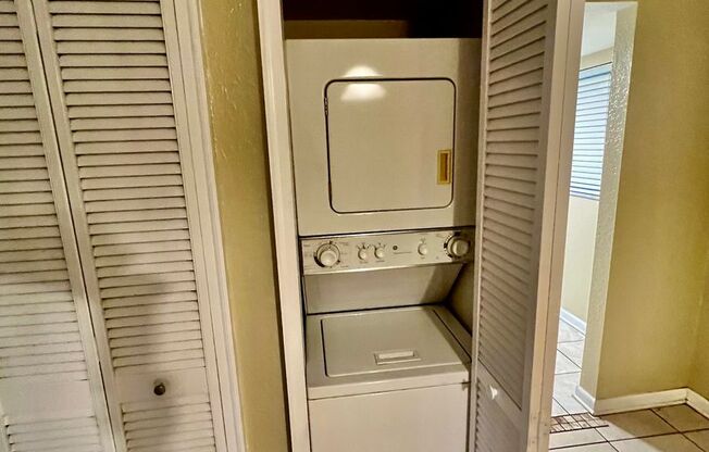 1 bed, 1 bath, $1,300, Unit unit 202