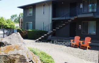 2615 NW Harrison Blvd