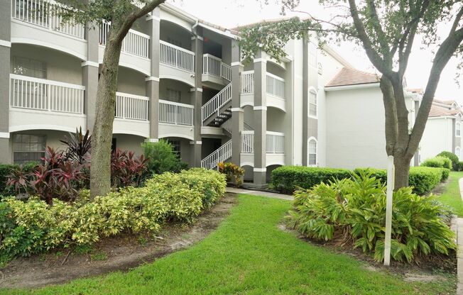 Lovely 2 bedroom 2 bath Condo in Audubon Villas in Hunter's Creek