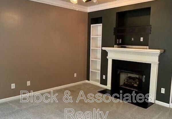 2407 TROUT STRM DR