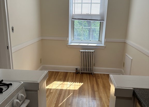 Studio, 1 bath, 525 sqft, $2,200, Unit 312