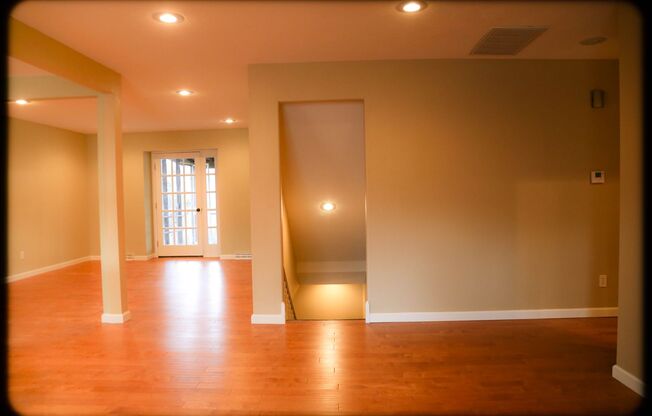 Pottery Barn-Style Home with Walkout Basement in Prime Location