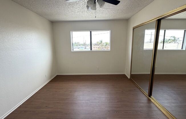 12444-12504-12512 OXFORD AVE