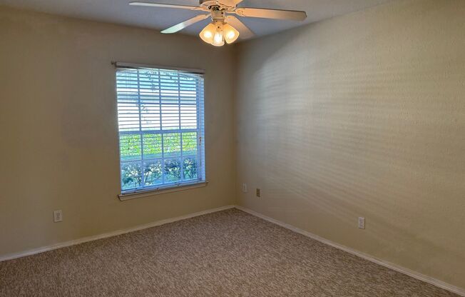 2 beds, 2 baths, $1,700