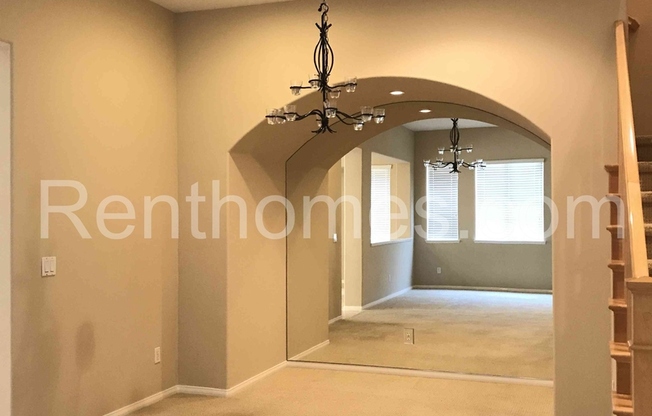 Scripps Ranch, 11665 Miro Circle, 2 Story End Unit, Attached 2 Car Garage, AC, Fireplace, All Appliances!