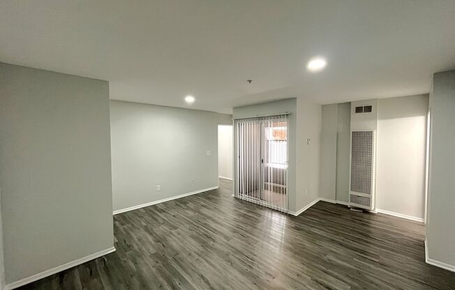 2 beds, 2 baths, 390 sqft, $2,898, Unit 208