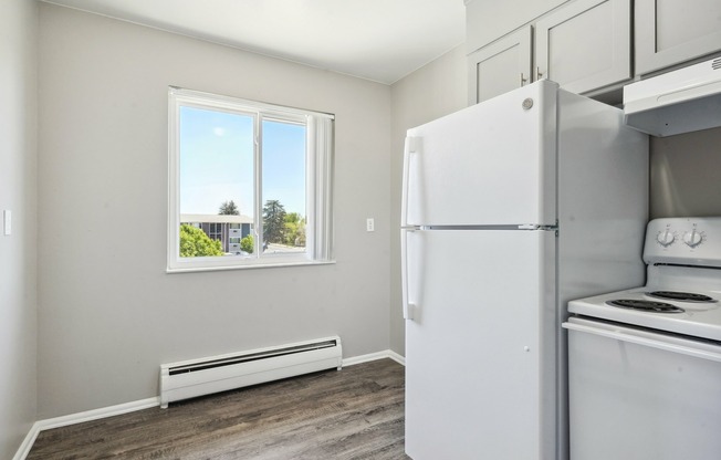 Dining Area Connected to Kitchen