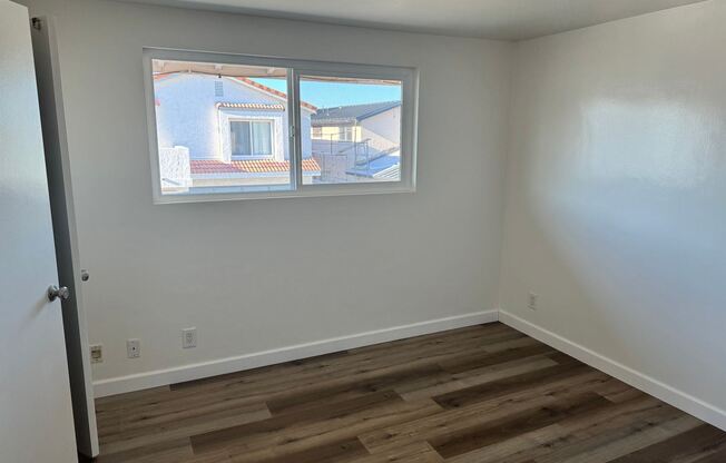 5209 Neptune Square
