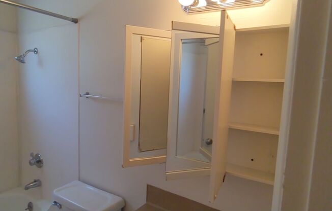 1 bed, 1 bath, 650 sqft, $1,168.75, Unit 3515-14