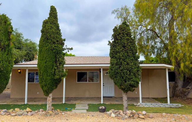 12331-12343 Leona Lane