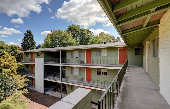 2 beds, 1 bath, 740 sqft, $1,450, Unit 217