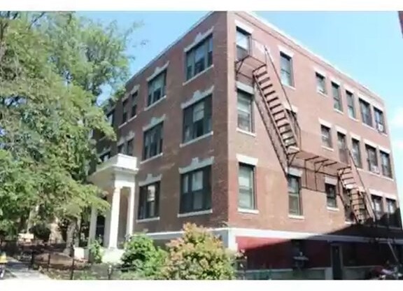 15 PARK VALE AVE