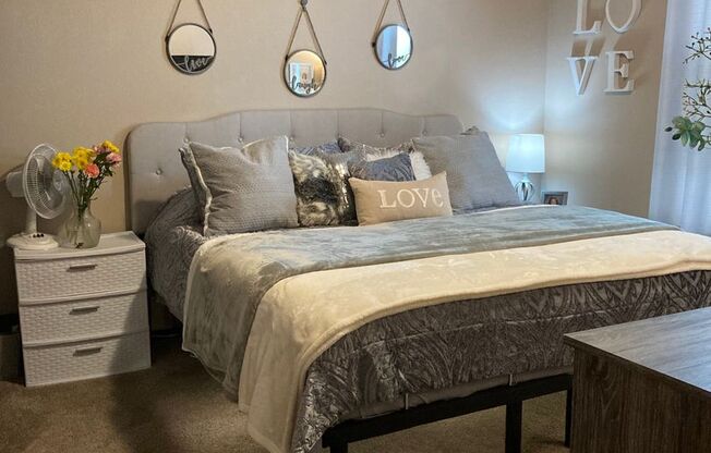 2 beds, 2 baths, 1,250 sqft, $1,890, Unit 5322