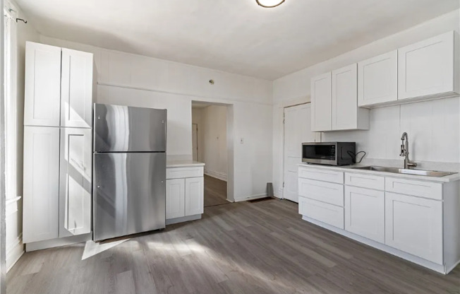 216 RDG AVE