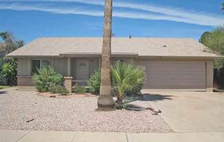 ** COMING SOON ** 3 Bed 2 Bath Home with Open Floor Plan in Great Tempe Location!