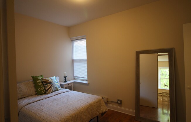 1 bed, 1 bath, $1,300, Unit 301