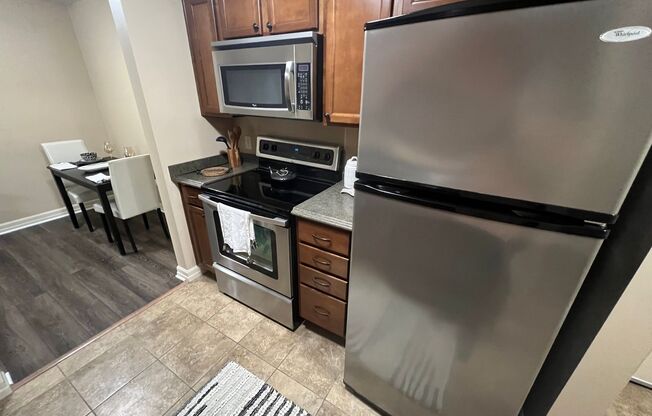 1 bed, 1 bath, 750 sqft, $1,150, Unit Unit 104