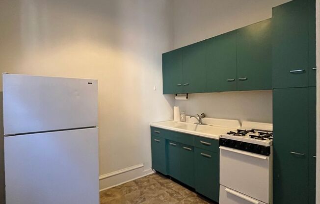 1 bed, 1 bath, 600 sqft, $1,550, Unit #6