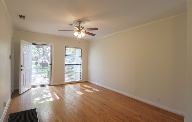 2 beds, 1 bath, $2,050