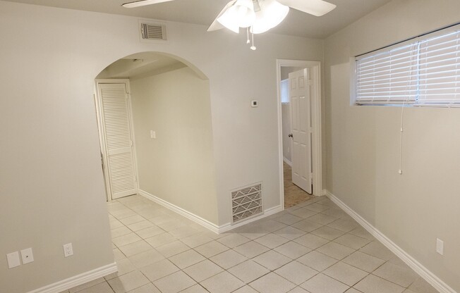 2801 Carrolton