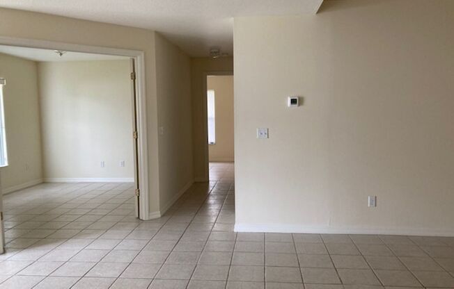 3 beds, 2 baths, 1,500 sqft, $1,450, Unit A