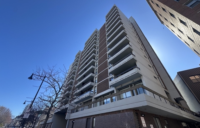 566 Commonwealth Ave