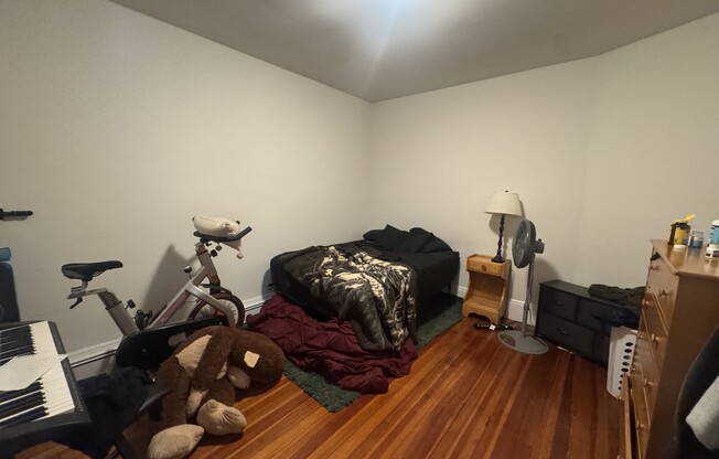 106 Thurston St.
