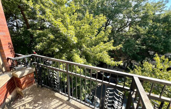 2920 N. Burling
