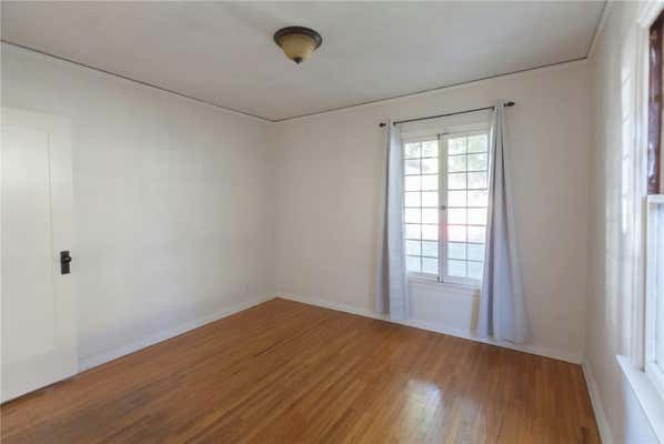 3 beds, 1 bath, 1,020 sqft, $4,550