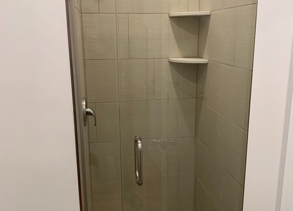 Studio, 1 bath, $1,495, Unit 31
