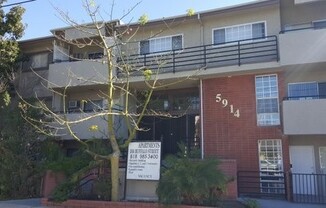 2 beds, 2 baths, $2,595, Unit Unit #37