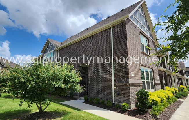 4305 OLIVER DR
