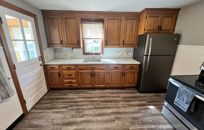 Beautiful Single Family Home in East Springfield with Many Upgrades!