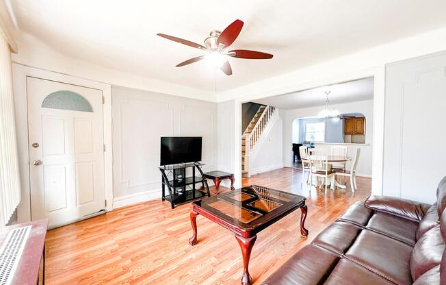 32 59 46 ST