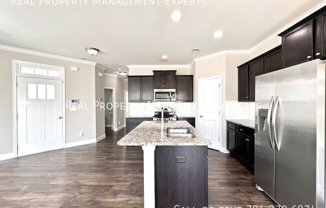 4943 HARRIS WOODS BLVD