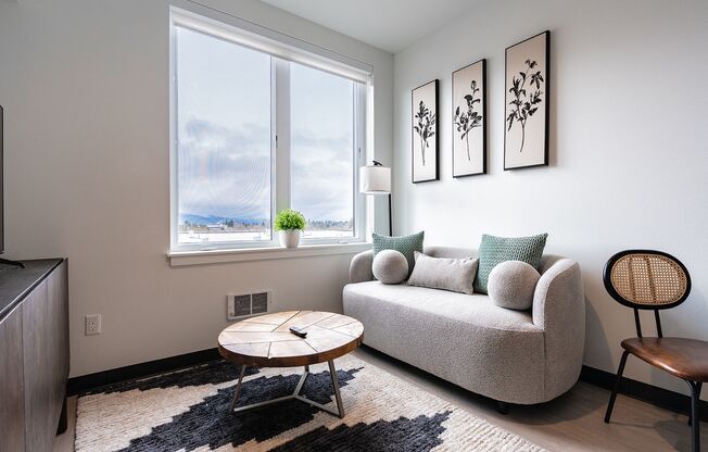 1 bed, 1 bath, 411 sqft, $1,625, Unit 715