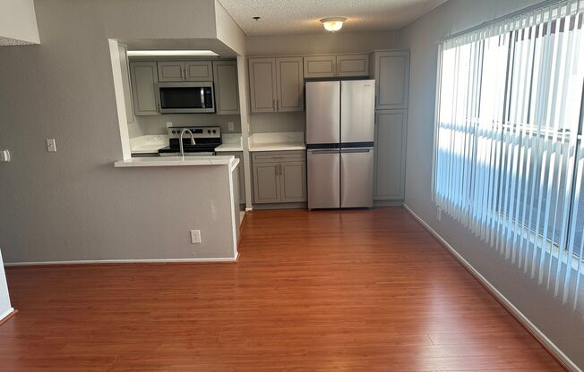 2 beds, 2 baths, 780 sqft, $2,375, Unit 317
