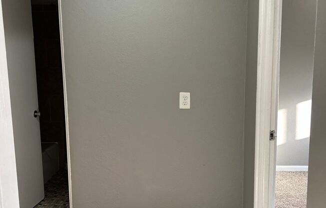 1 bed, 1 bath, 600 sqft, $775, Unit B04 1036 02